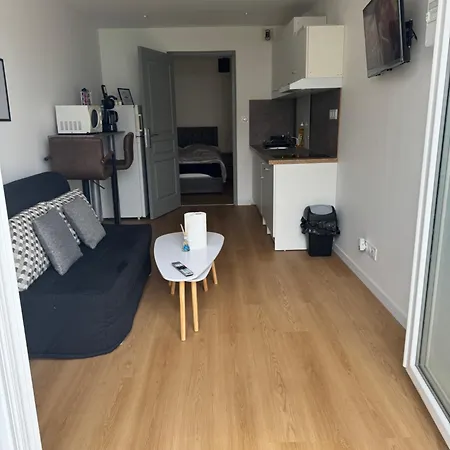 Apartment 1 Vu Sur Jardin La Roche-sur-Yon