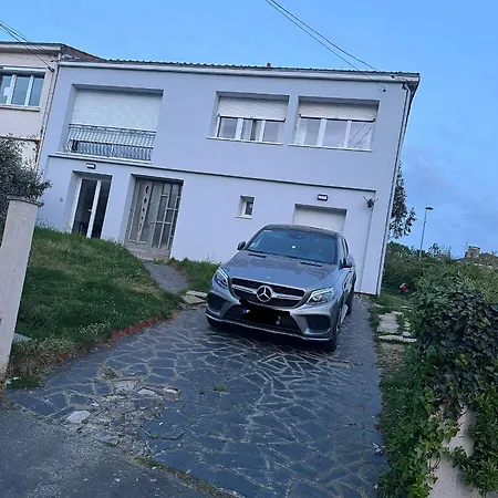 1 Vu Sur Jardin * La Roche-sur-Yon